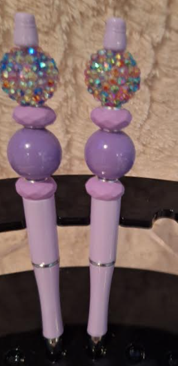 A Touch of Glam & Grace!" ✨💜