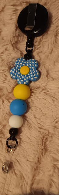 Blue Daisy ID Retractor