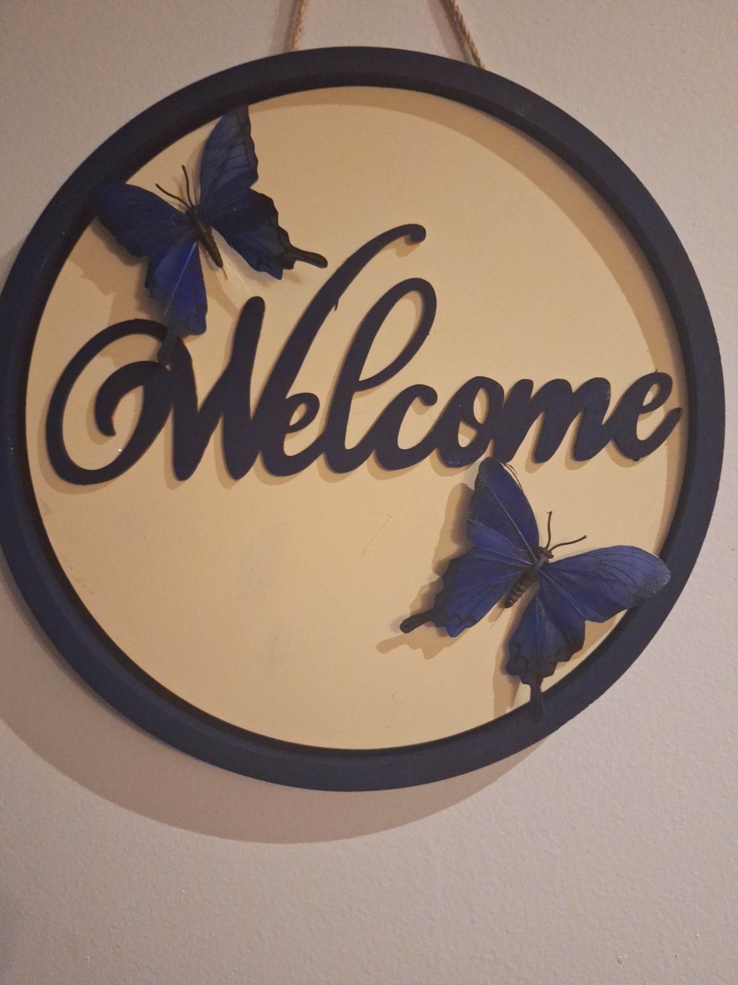 13-Inch Handcrafted Wooden Welcome Sign
