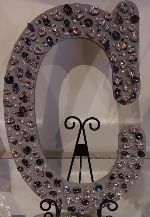Personality Letter "C" – 18" Handcrafted Decor in Gray with Crystals & Pearls (Easel Not Included)