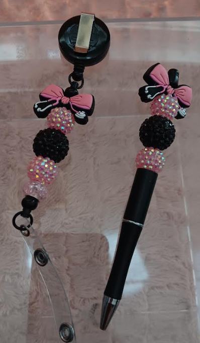 🎀 Medical Collection – Pink & Black Pen & Pink Stethoscope Bow ID Retractor Set