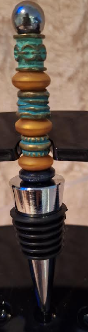 "Luxury Turquoise & Gold Beaded Bottle Stopper – Elegance Meets Function!" ✨💙💛